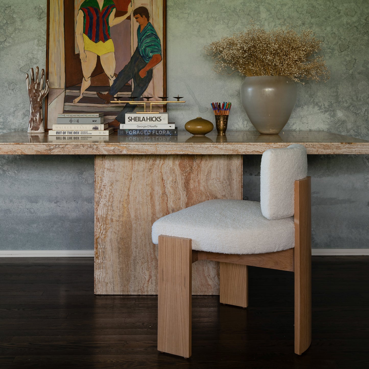 Shown in Natural Oak frame with Sherpa Ecru Boucle fabric