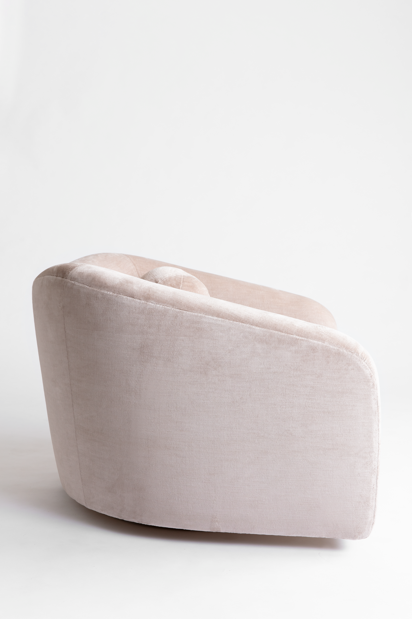 Shown in Natural Oak base finish with COM Velvet fabric