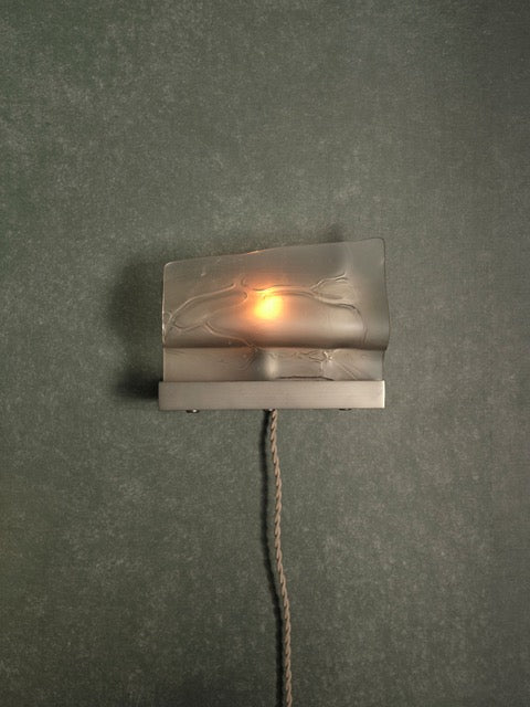 Brut Wave Sconce