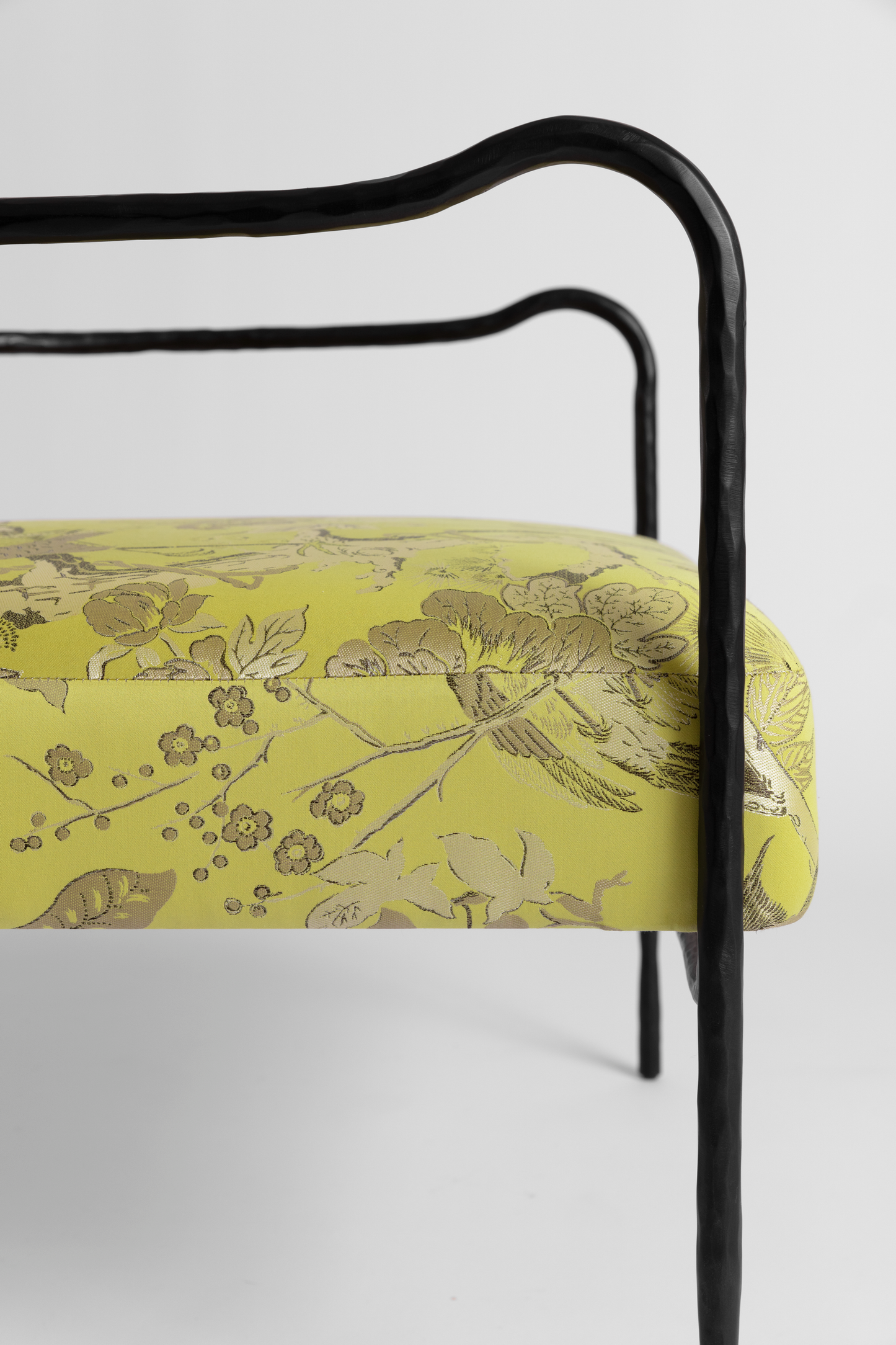 C Back Lounge Chair - COM