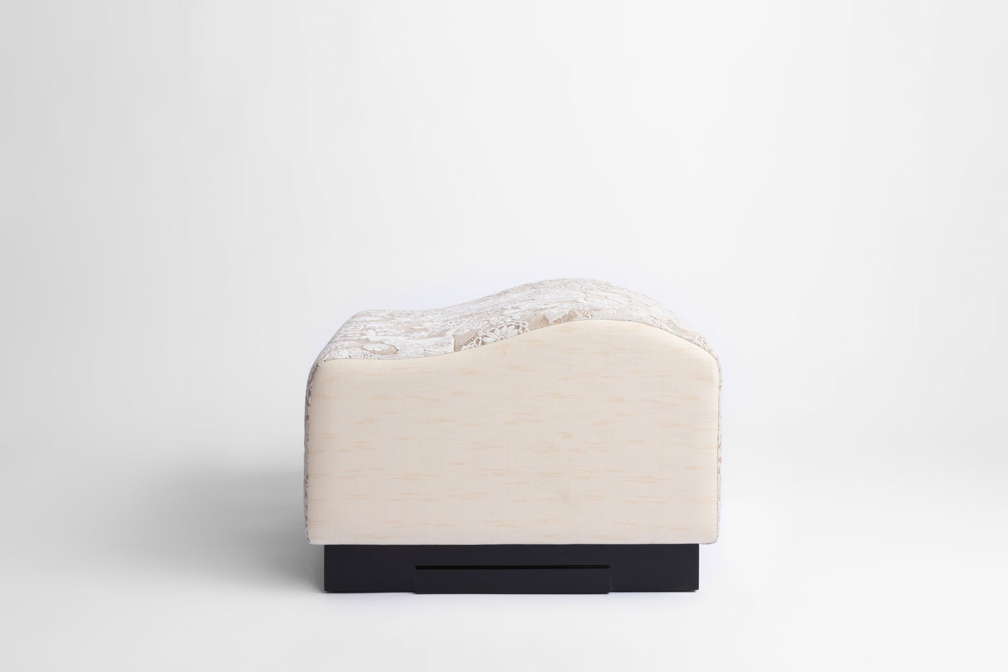 Fold Ottoman