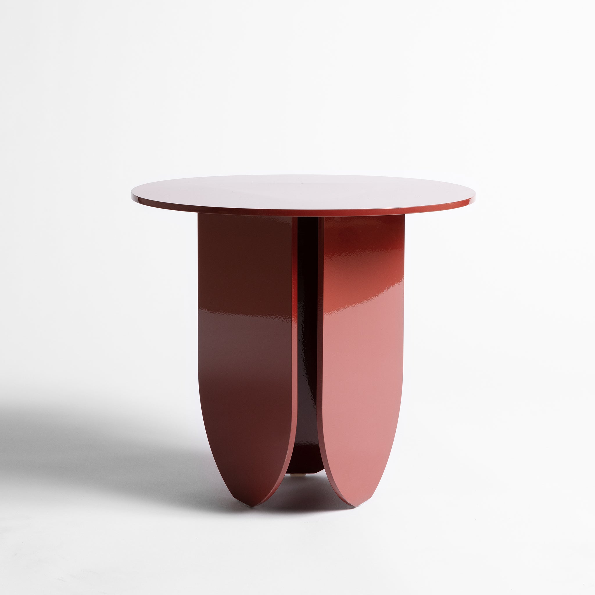 U Side Table โ Cuff Studio