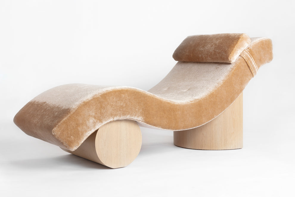 Shown in Natural Oak, Dedar A Soft Place, Teddy