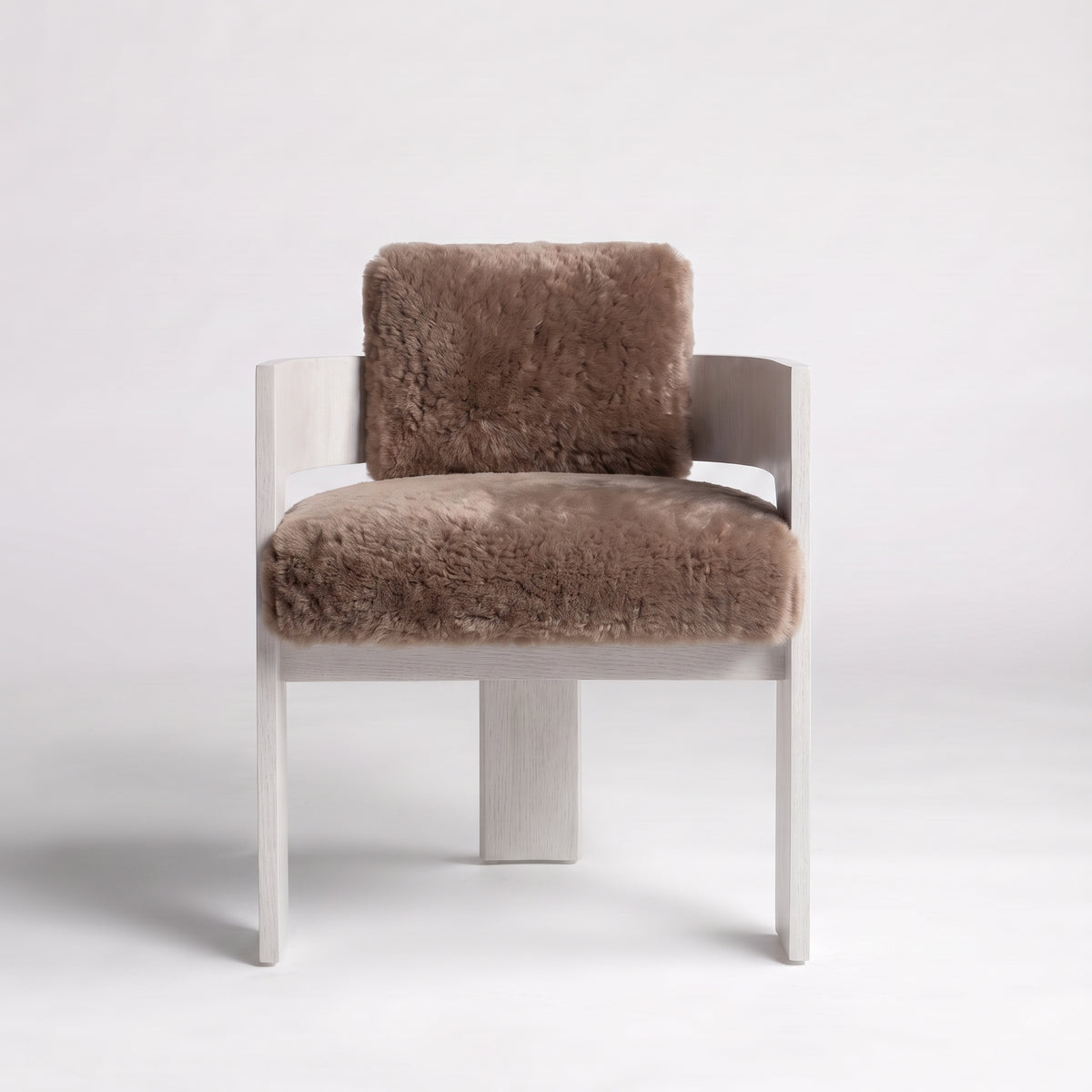Bleached Oak + Latte Shearling