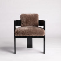 Gloss Ebony Oak + Latte Shearling