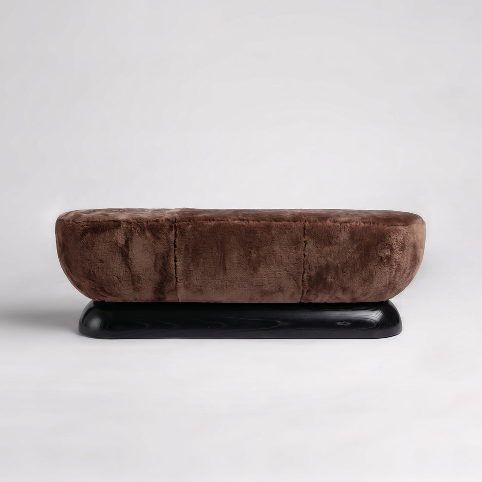 Gloss Ebony Oak + Latte Shearling