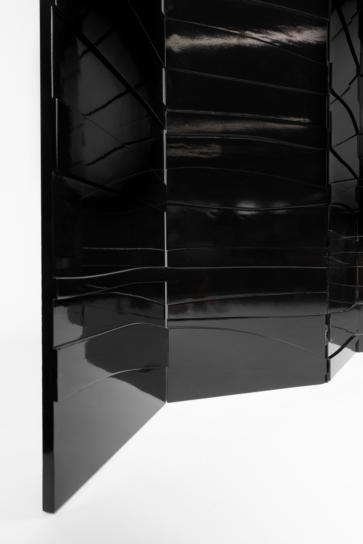 Shown in MDF with Ebony Gloss Lacquer 