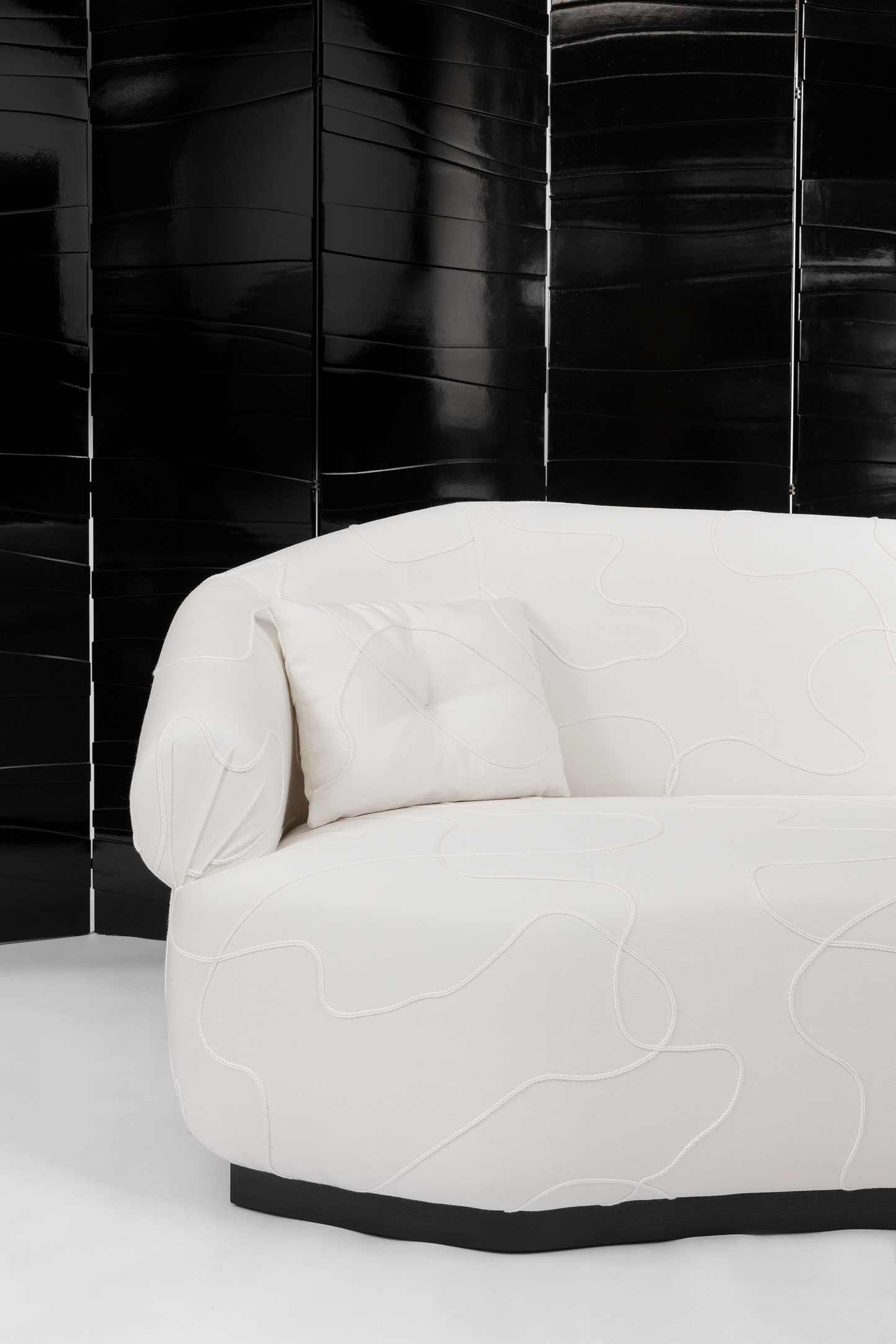 Shown in MDF with Ebony Gloss Lacquer 